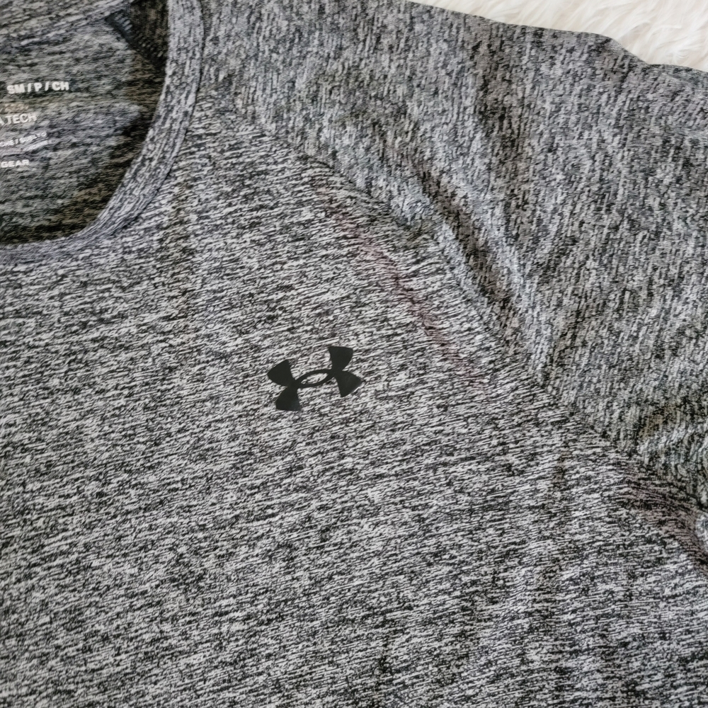 Under Armour Loose Fit Men's Heathered Black Tee Small - Picture 8 of 13